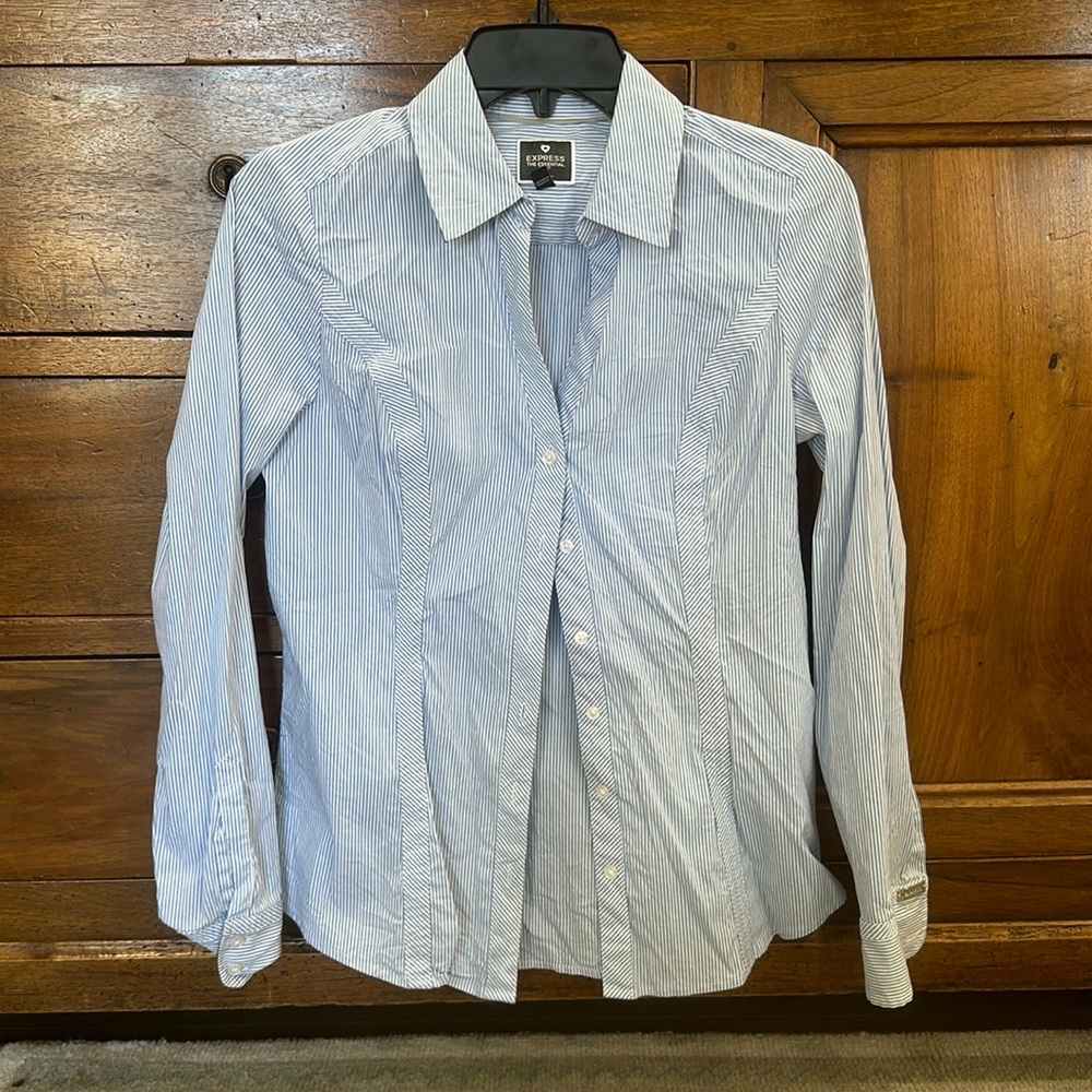 Express fitted work blouse